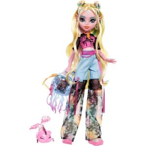 Monster High Lagoona Blue Doll in Mesh Tee and Cargo Pants, Includes Pet Fish Neptuna and Accessories Like a Backpack, Snack and Notebook(Lagoona Blue)