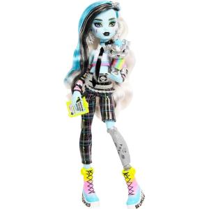 Monster High Frankie Stein Doll, Welcome Committee Set with 15 Accessories Including Poster, Sticker, Pet Watzit and More (Amazon Exclusive)