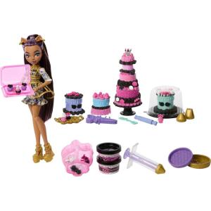 Monster High Scary Sweet Birthday Cake Kit with Clawdeen Wolf Doll, Cake Decorating Playset with 20+ Accessories Like Eerie Icing, Pipette, and More
