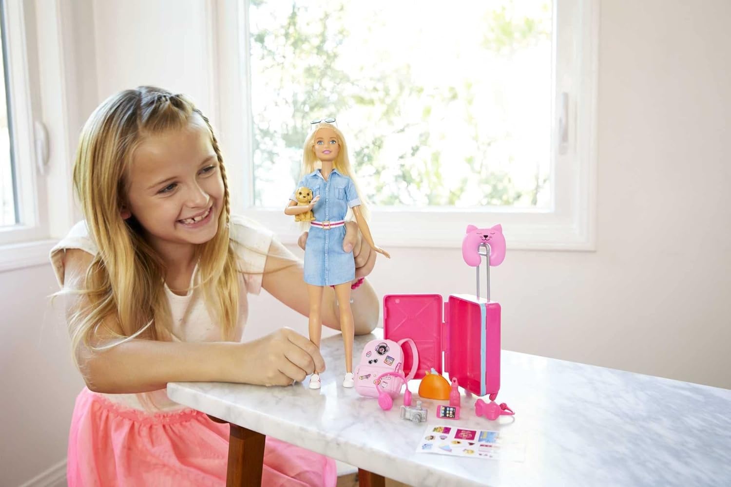 imageBarbie Dreamhouse Adventures Doll amp Accessories Travel Set with Blonde Fashion Doll Puppy amp 10 Pieces Suitcase Opens amp ClosesMulticolor