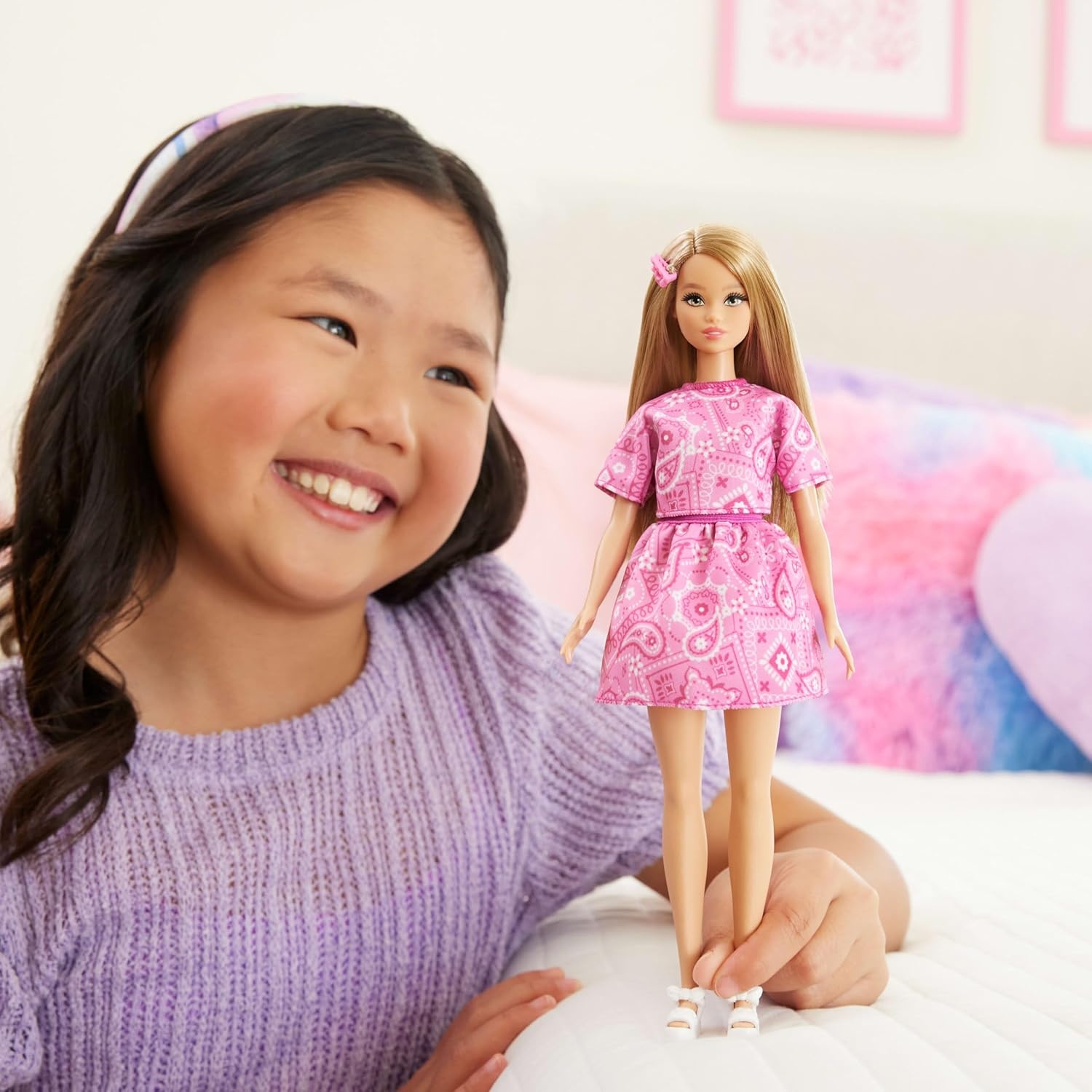 imageBarbie Fashionistas Style Doll 251 with Brown Hair Wearing MultiColor Star Print Dress Pink SneakersPink Paisley