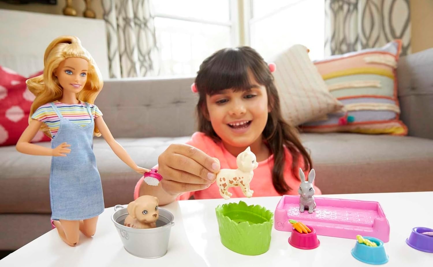 imageBarbie Play n Wash Pets Playset with 3 ColorChange Animals amp 10 Toy Accessories Blonde Fashion Doll with Blue EyesBlonde