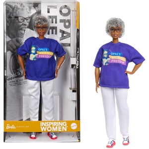 Barbie Inspiring Women Doll, Opal Lee Collectible in Blue “Opal’s Walk for Freedom” T-Shirt, White Pants and Glasses, Doll Stand and Displayable Packaging