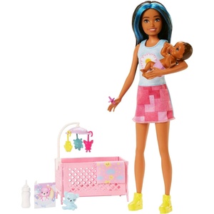 Barbie Skipper Babysitters, Inc. Crib Playset with Doll, Baby Doll with Sleepy Eyes, Furniture & Accessories(Multicolor)