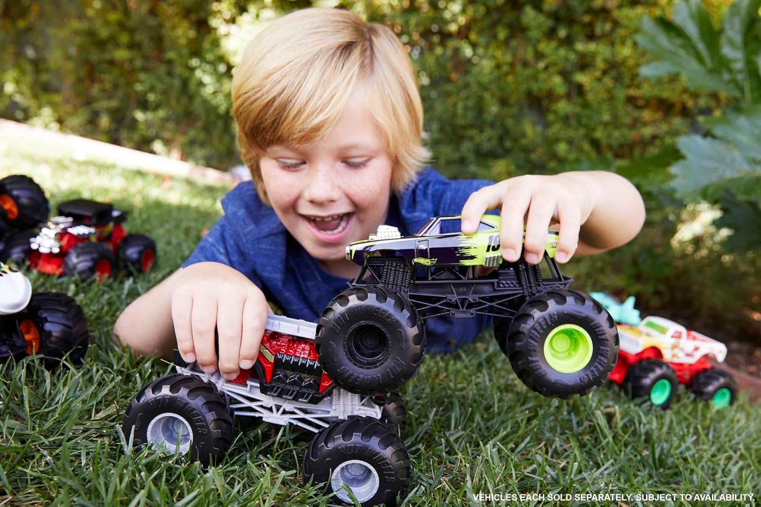 image:imageHot Wheels Toy Monster Trucks DieCast Bigfoot inU53 124 Scale Oversized Play Vehicle for Kids amp CollectorsBigfoot