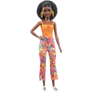 Barbie Fashionistas Doll #199, Curvy & Tall with Wavy Black Hair, Gingham Cut-Out Dress & Accessories, Including Shoes & Scrunchie-Style Bracelet(Retro florals)