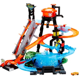 Hot Wheels City Car Wash and Giant Gator(Gator Car Wash)