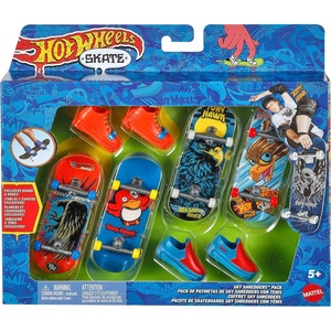 Hot Wheels Skate Tony Hawk Fingerboard & Removable Skate Shoes Multipack, 4 Boards, 2 Pairs of Shoes, 1 Exclusive Set (Styles May Vary)(Tony Hawk Set 3)